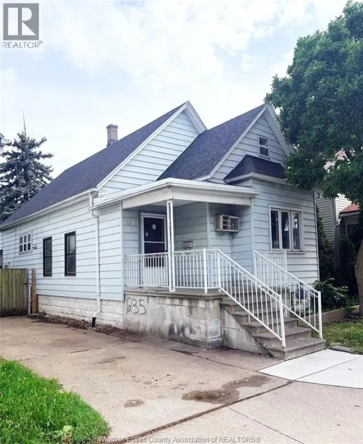 1235 ERIE STREET East, Windsor