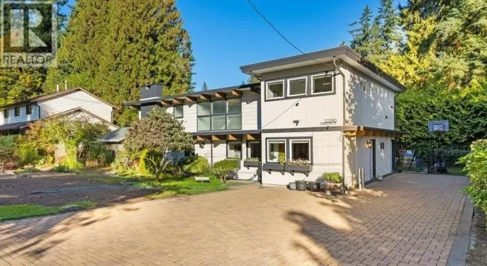 12350 CARLTON STREET, Maple Ridge