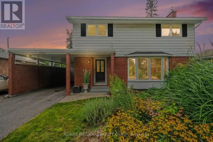 1236 AMESBROOKE DRIVE, Ottawa