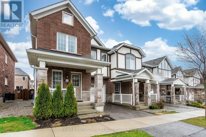 1239 MULRONEY HEIGHTS, Milton