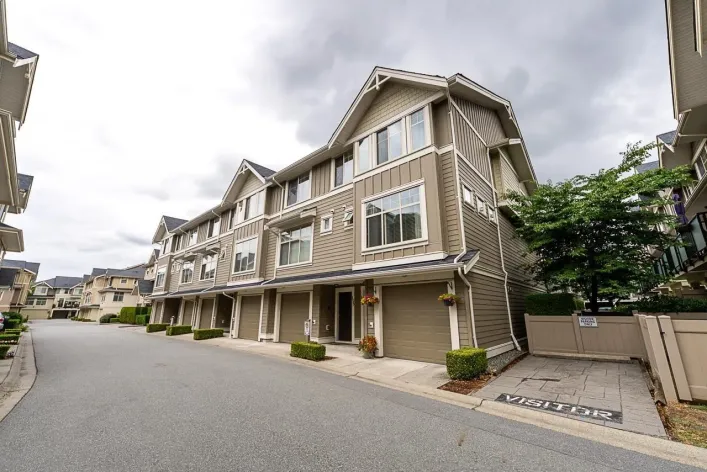 124 19525 73 AVENUE, Surrey