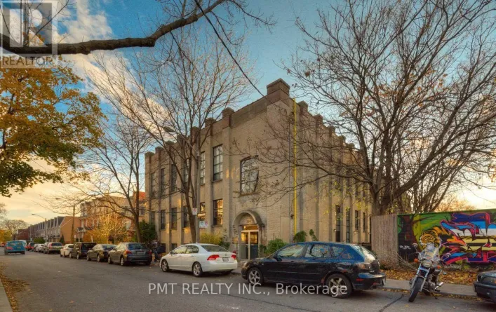 124 - 284 ST HELENS AVENUE, Toronto
