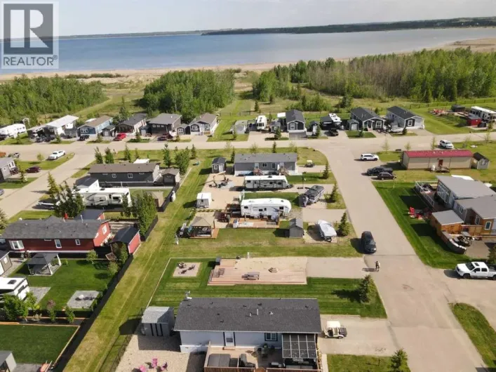 124, 41019 Range Road 1-1, Rural Lacombe County