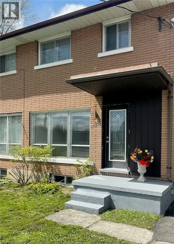 124 AVALON Place, Kitchener
