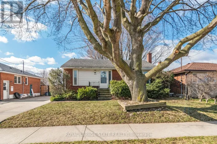 124 BROKER DRIVE, Hamilton