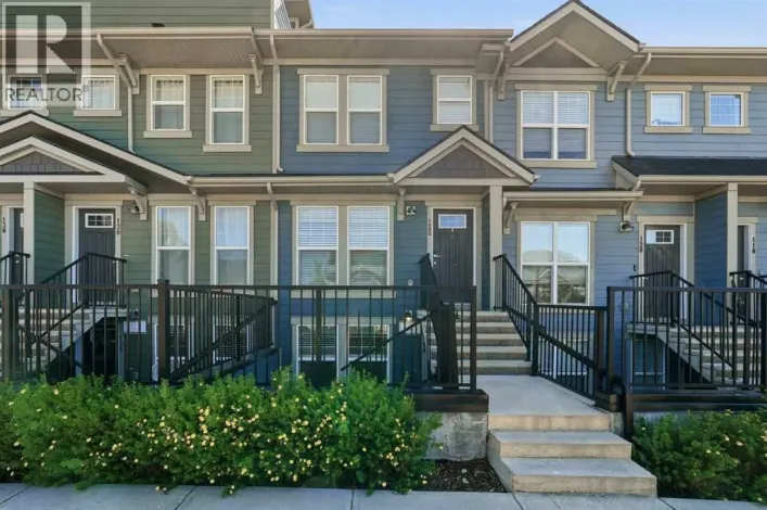 124 Cranbrook Square SE, Calgary