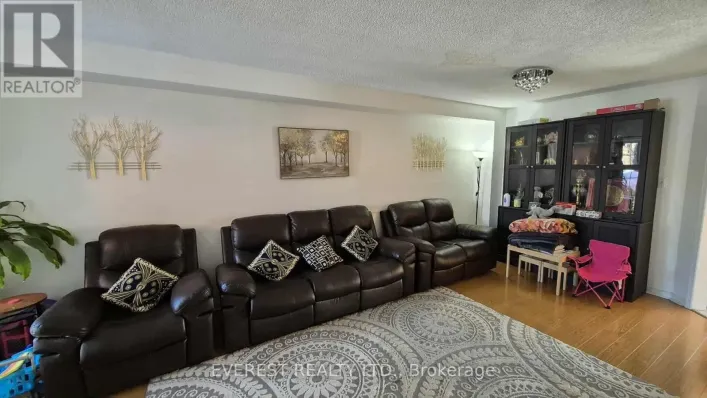 124 DESERT SAND DRIVE, Brampton
