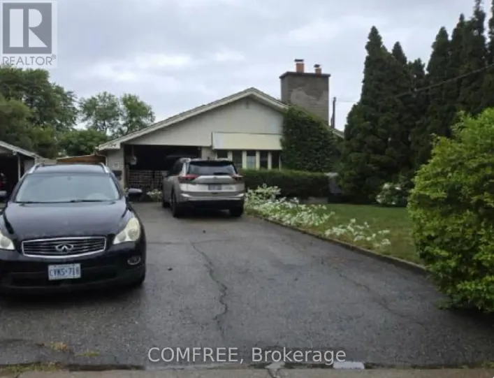 124 ELMHURST DRIVE, Toronto