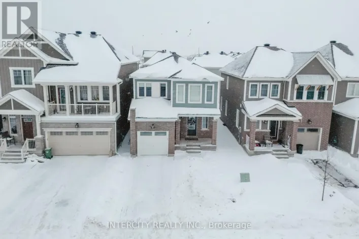 124 HACKAMORE CRESCENT, Ottawa