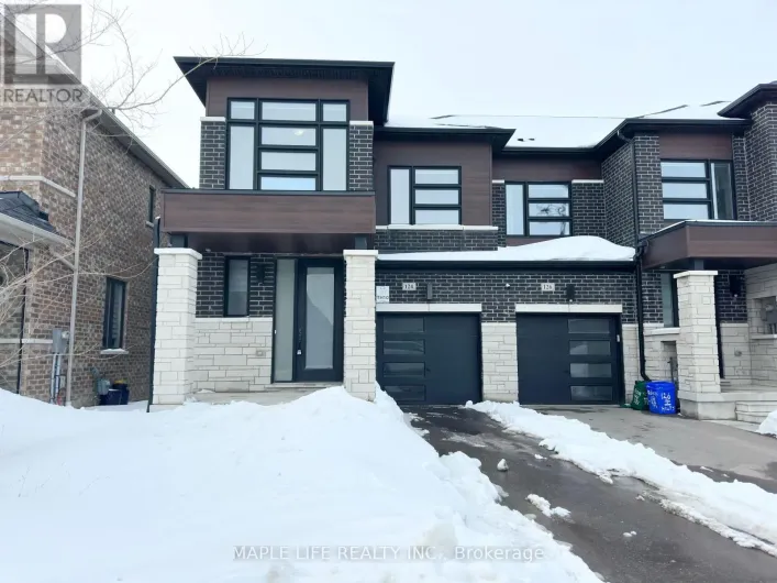 124 HILTS DRIVE, Richmond Hill