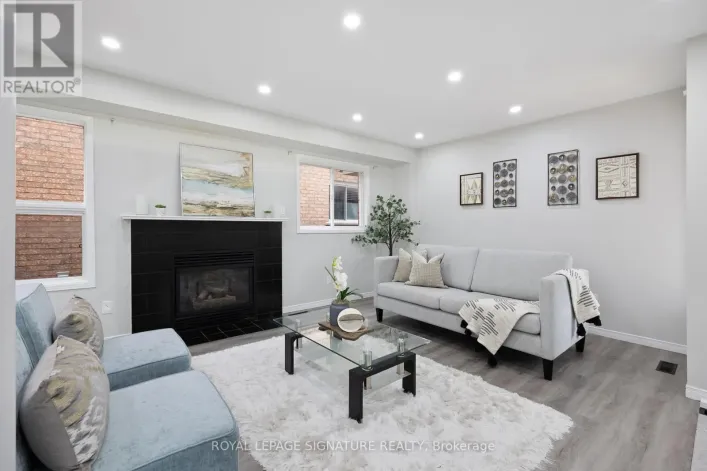 124 LAIDLAW DRIVE, Barrie