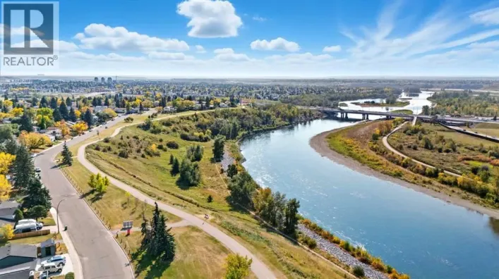 124 Lynnbrook Road SE, Calgary