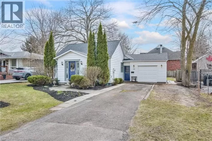 124 MARY Street, Niagara-on-the-Lake