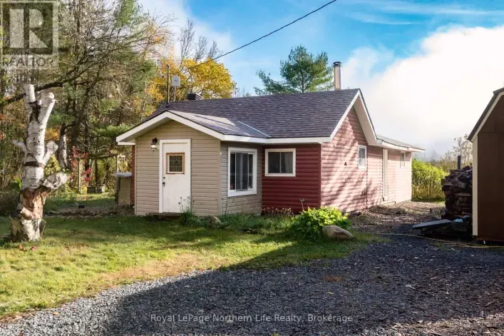 124 PINE LAKE ROAD, Bonfield