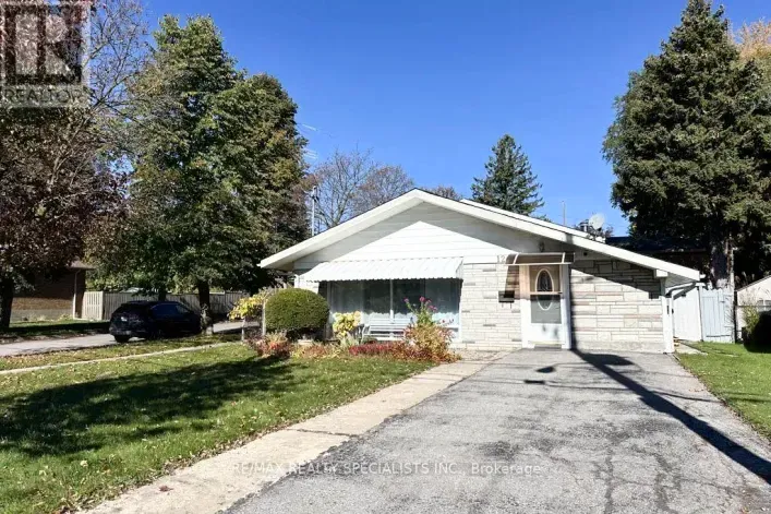 124 ROEBUCK DRIVE, Toronto