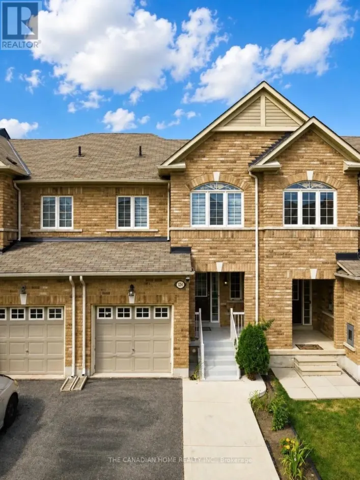 Row / Townhouse for sale: 124 TOMABROOK CRESCENT, Brampton