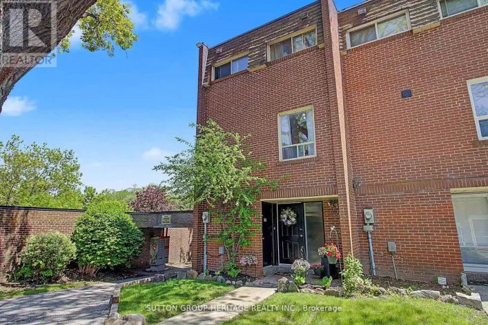 124 WALES AVENUE, Markham