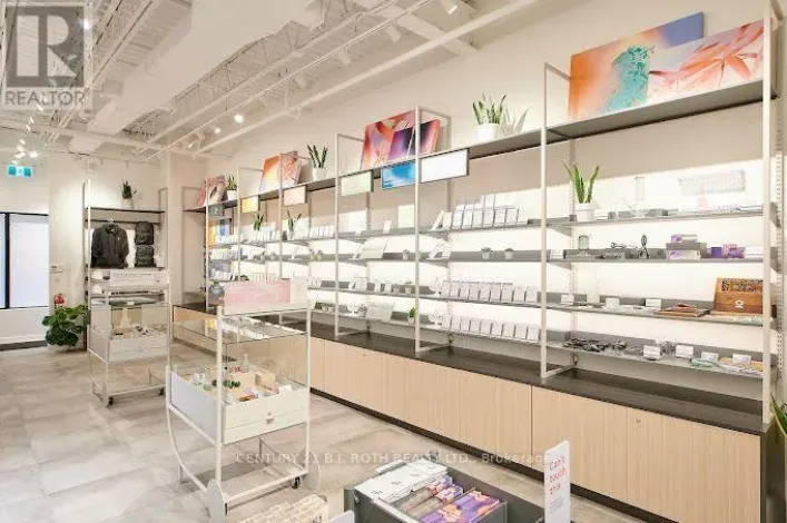 1240 COMMISSIONERS ROAD W, London South