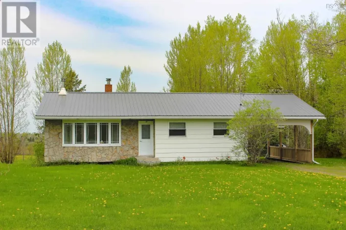 12407 Highway 4, Wentworth