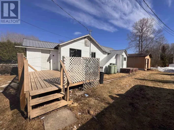 124-126 Government RD, Wawa