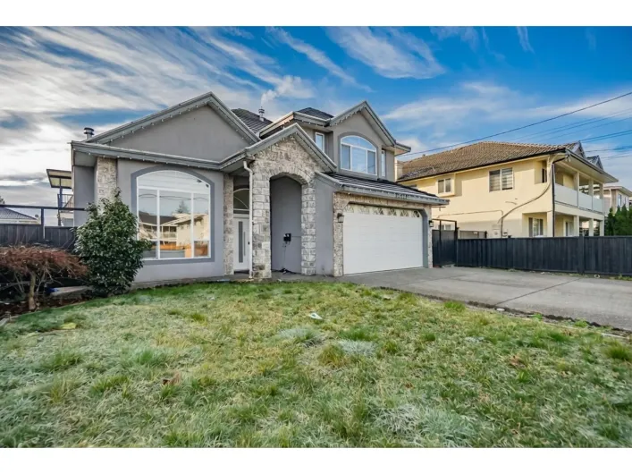 12414 92 AVENUE, Surrey