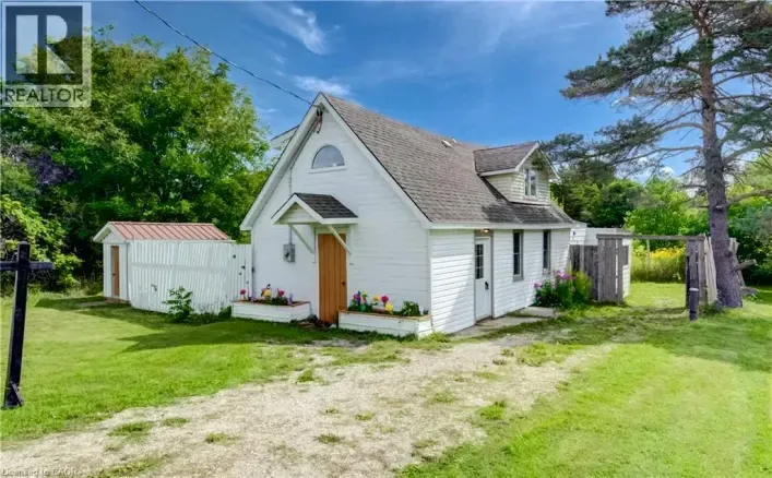 House for sale: 1242 BRUCE RD 1, Holyrood