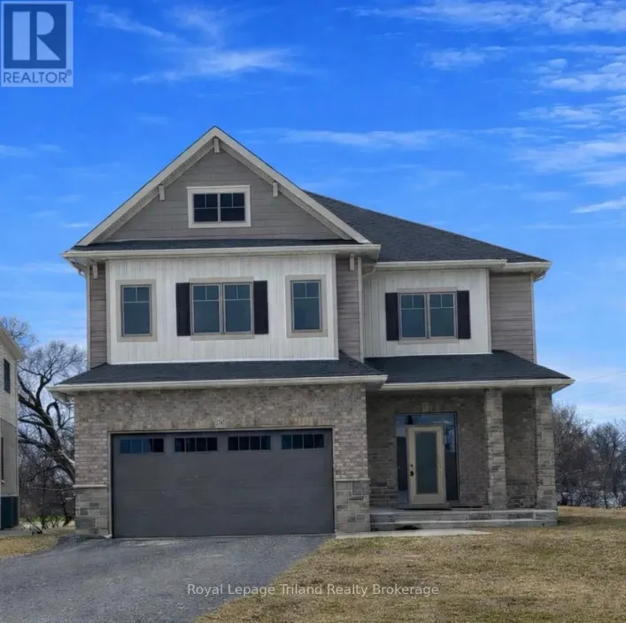 1242 CAEN AVENUE, Woodstock