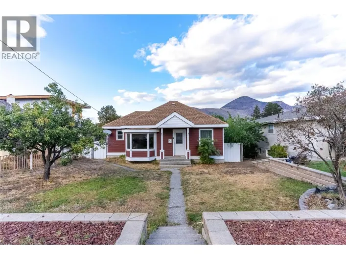 1244 COLUMBIA Street, Kamloops