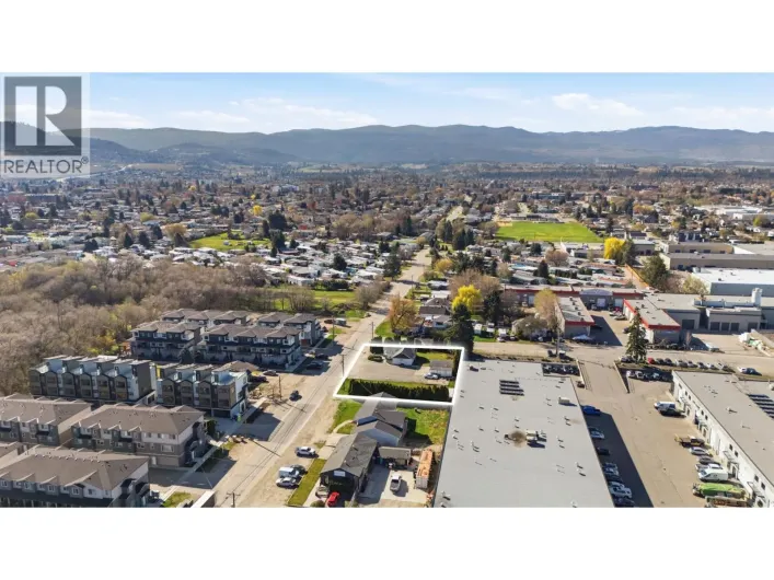 1244 Findlay Road, Kelowna