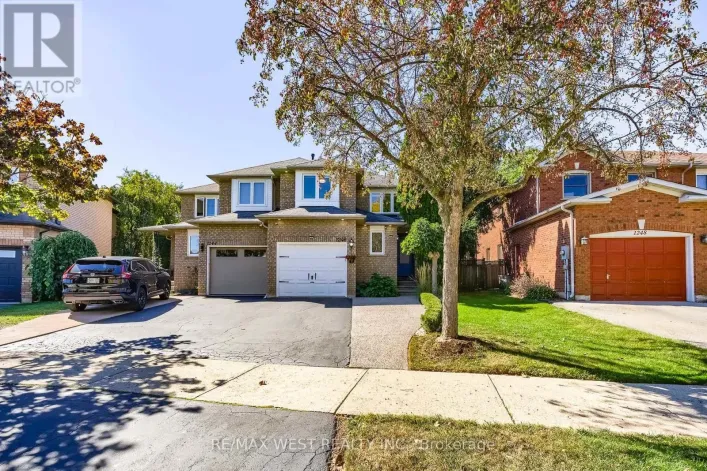 1246 OLD OAK DRIVE, Oakville