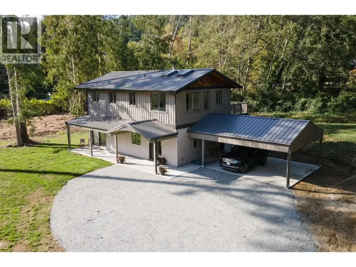 1246 REED ROAD, Gibsons