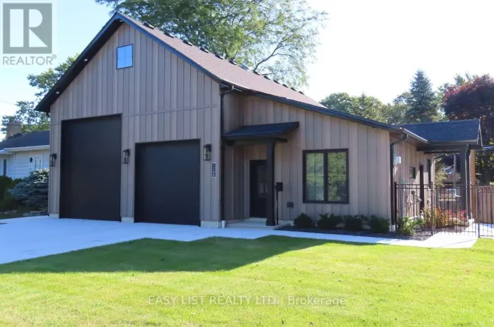 1248 COLBORNE ROAD, Sarnia