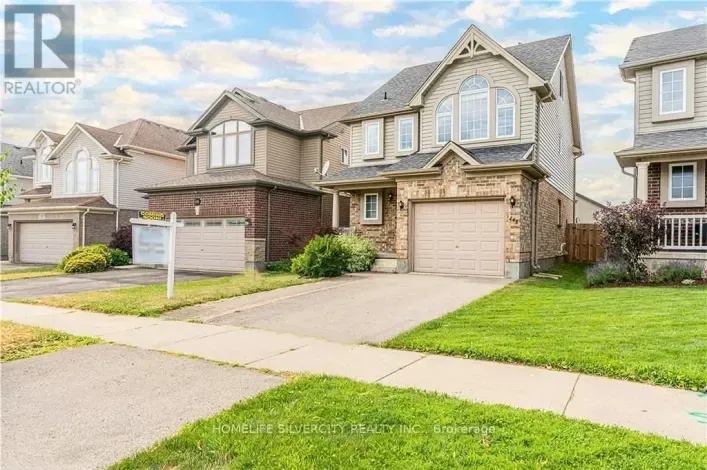 1248 NORTH WENIGE DRIVE, London North