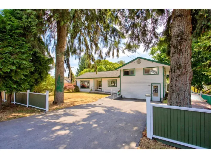 12488 92 AVENUE, Surrey