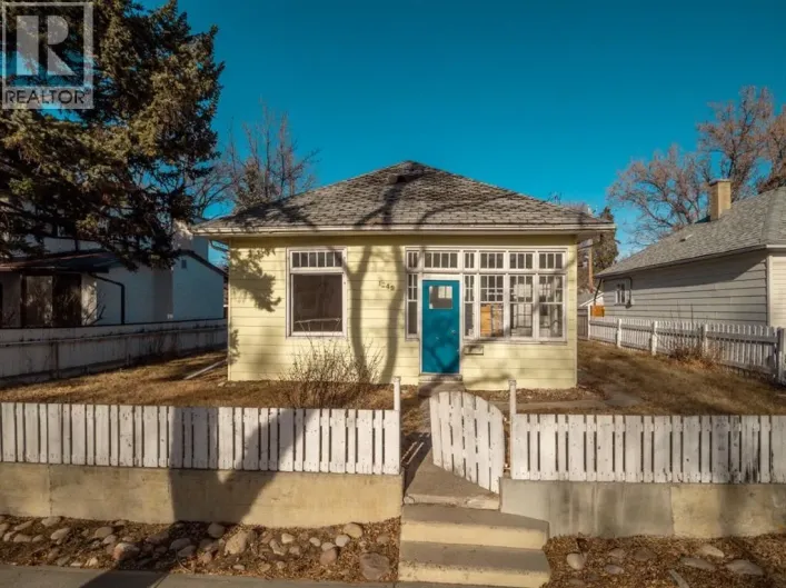 1249 5A Avenue S, Lethbridge