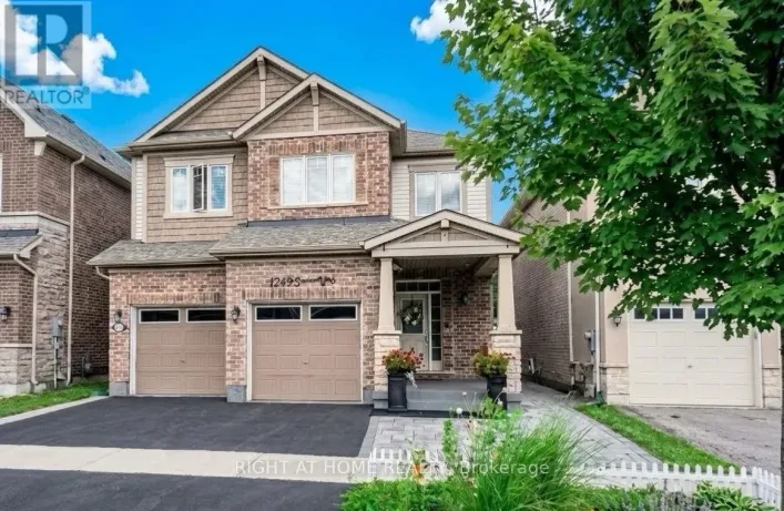 1249 LEGER WAY, Milton