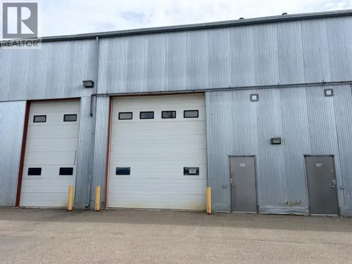 125, 554 Carmichael Lane, Hinton