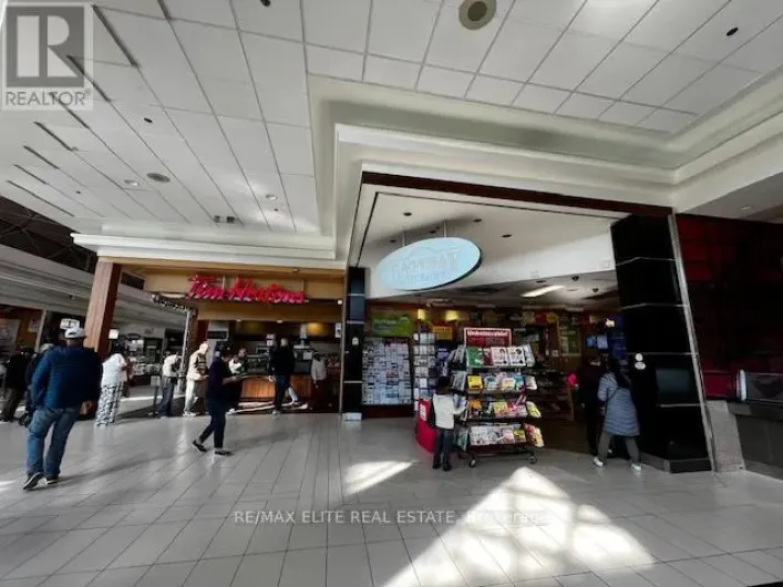 125 - 70 EGLINTON SQUARE, Toronto