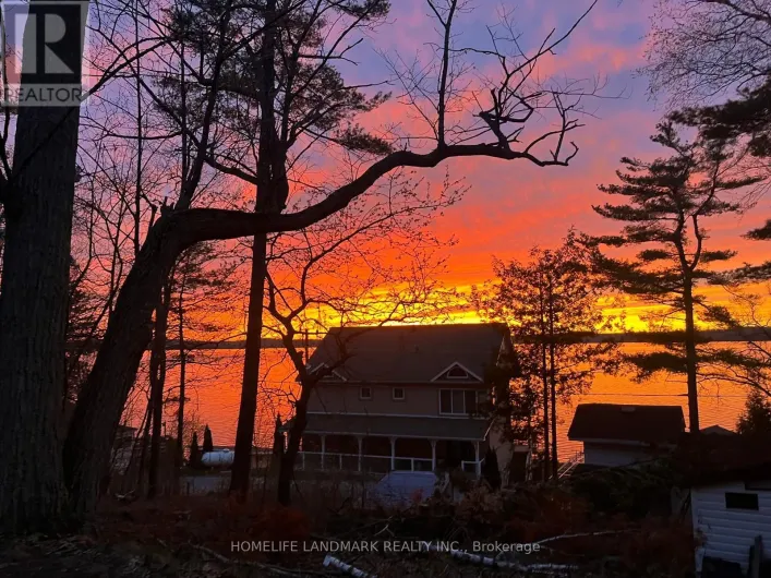 125 - 8018 TAITS BEACH ROAD, Hamilton Township