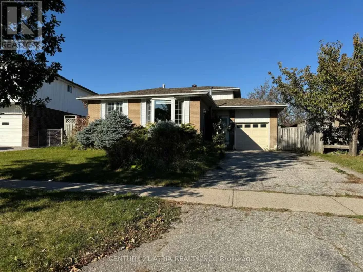 125 AMBERJACK BOULEVARD, Toronto