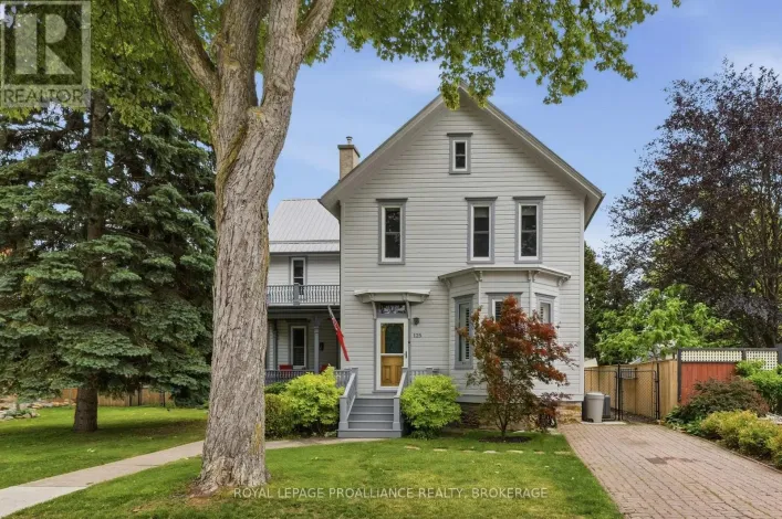 125 ARTHUR STREET, Gananoque