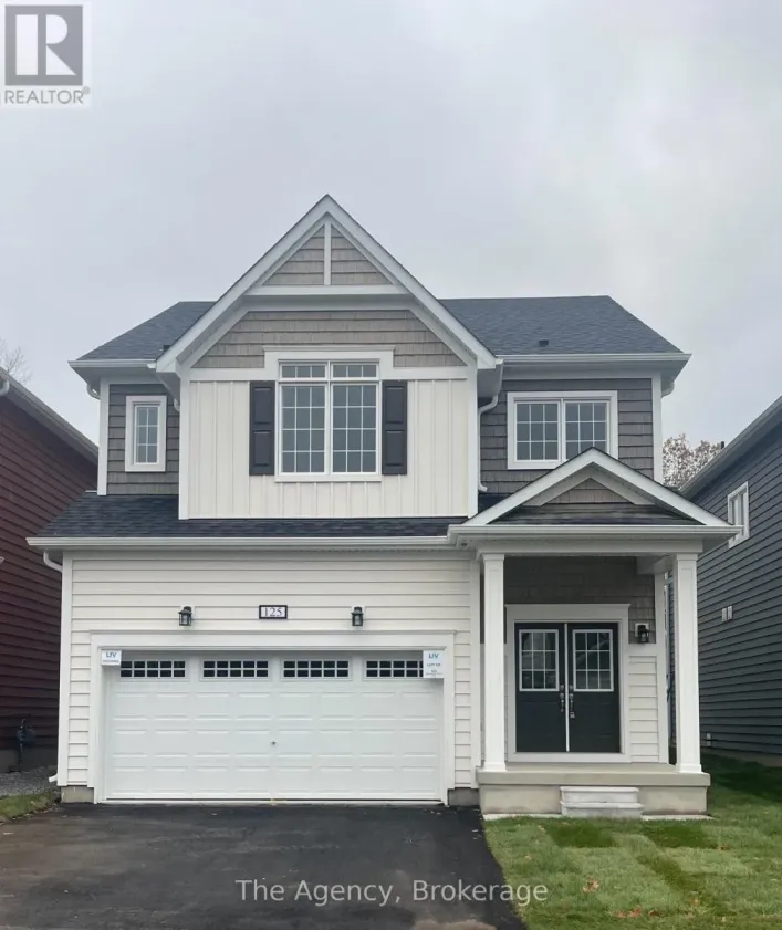 125 BEECHWOOD FOREST LANE, Gravenhurst)