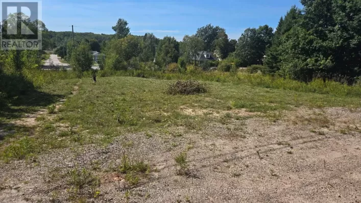 125 BIG BEND AVENUE, Powassan