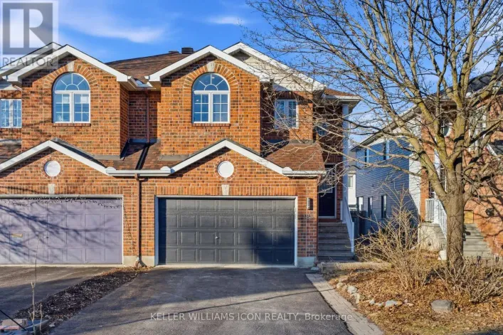 125 CASTLE GLEN CRESCENT, Ottawa