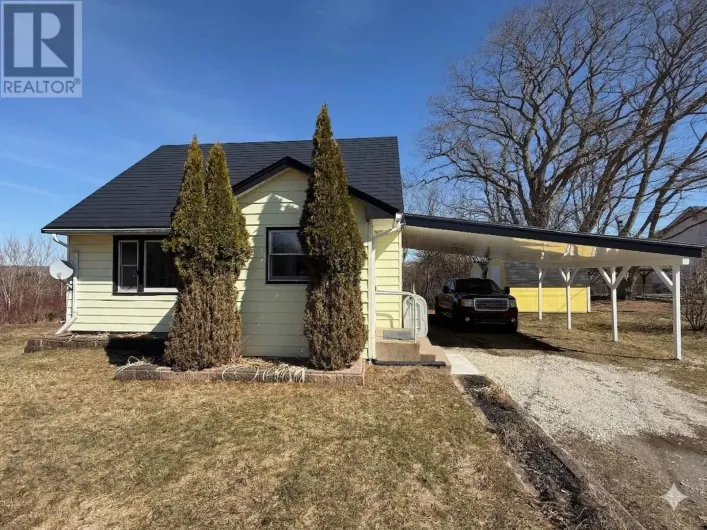 125 Cottage Street, Windsor