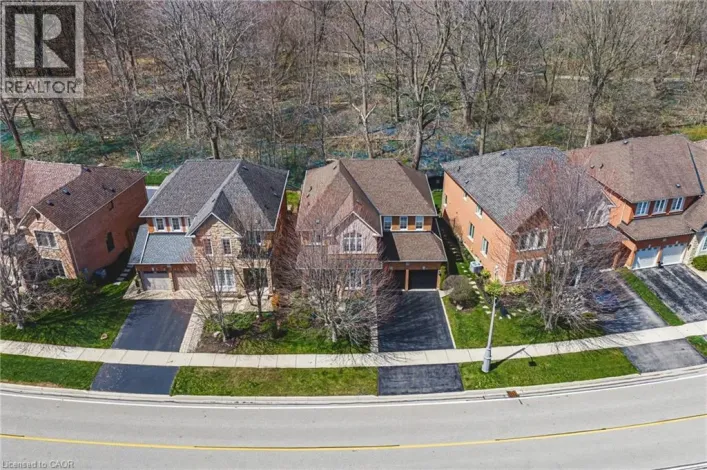 125 CREEK PATH Avenue, Oakville