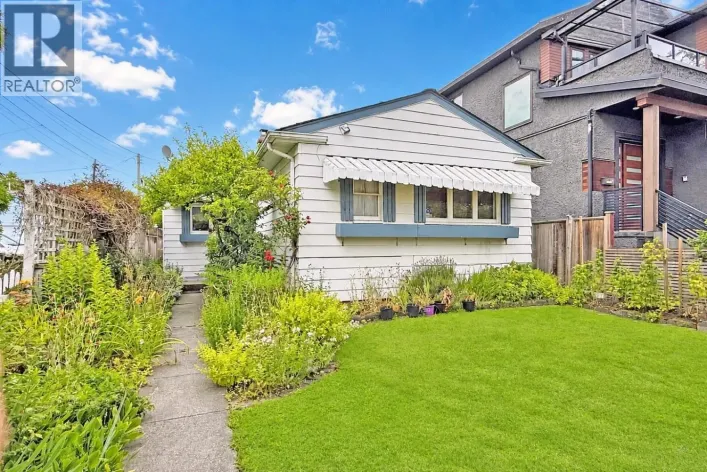 125 E 48TH AVENUE, Vancouver