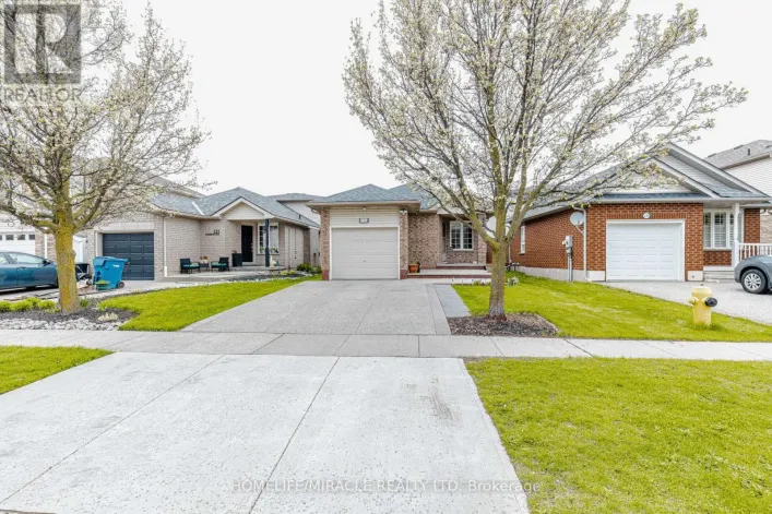 125 HAWKINS DRIVE, Cambridge