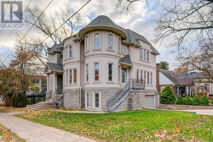 125 KINGSDALE AVENUE, Toronto