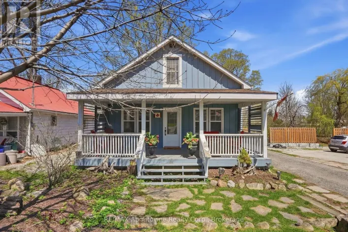125 MAIN STREET N, Halton Hills